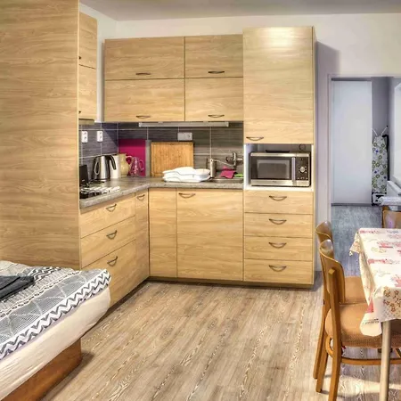 Apartmany Pod Divadlem Znojmo Extérieur photo