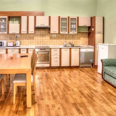 Apartmany Pod Divadlem Znojmo Extérieur photo