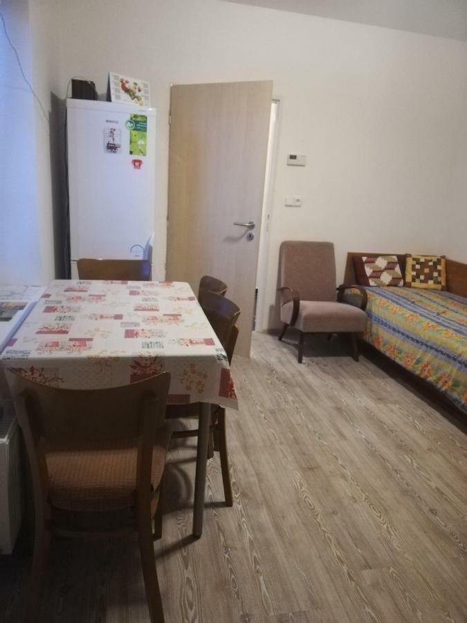 Pod Divadlem Apartment